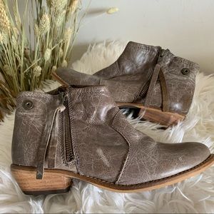 Steve Madden Ankle Boots